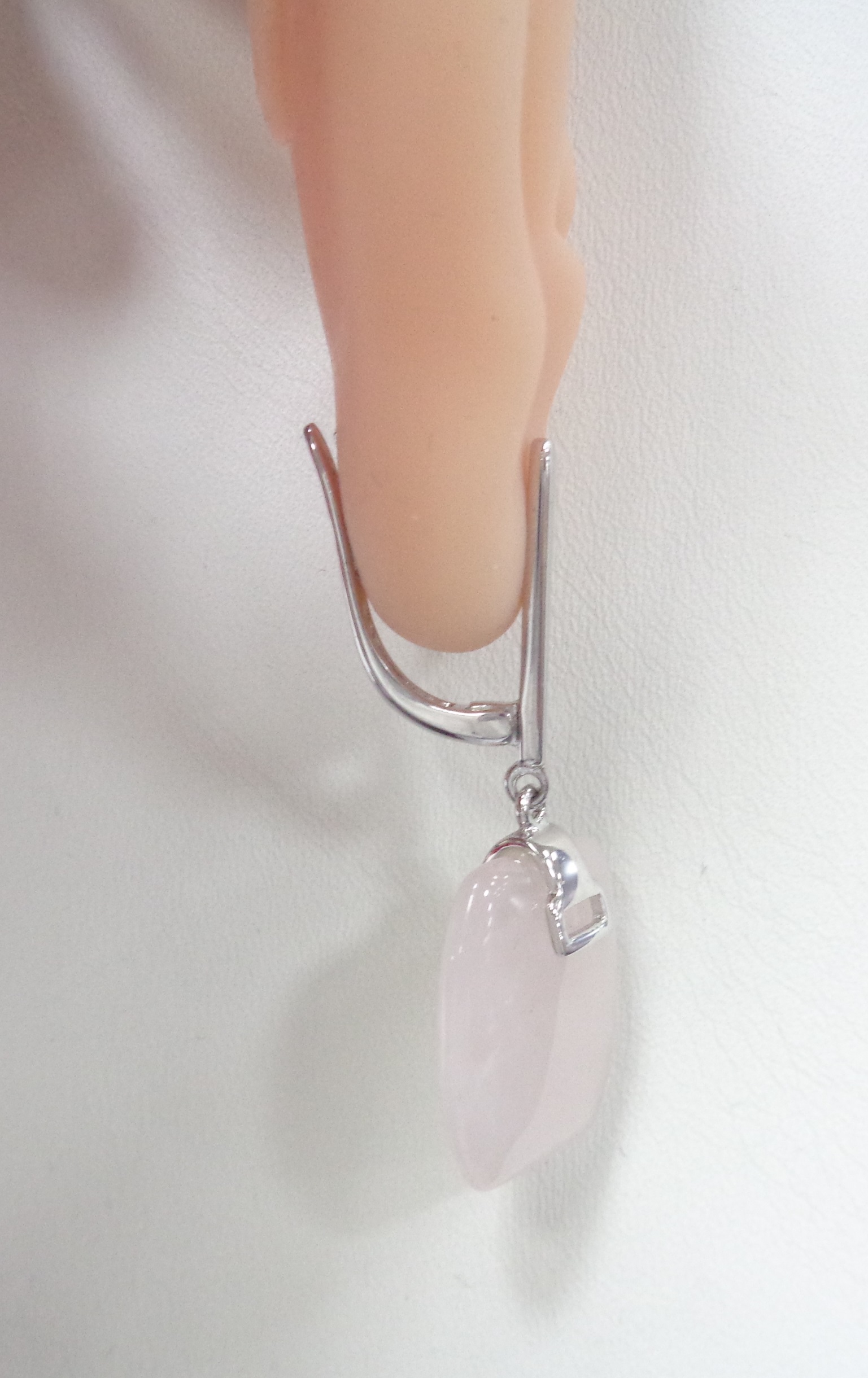 Серебряные серьги с кварцем